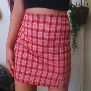 brandy Melville plaid skirt!!